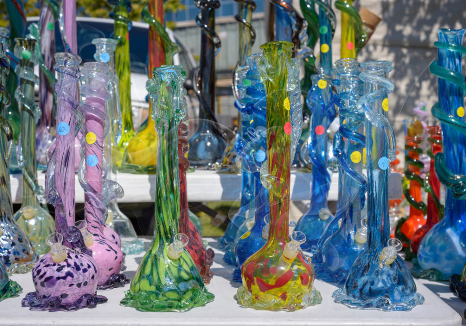 A Deep Dive into Different Bong Varieties