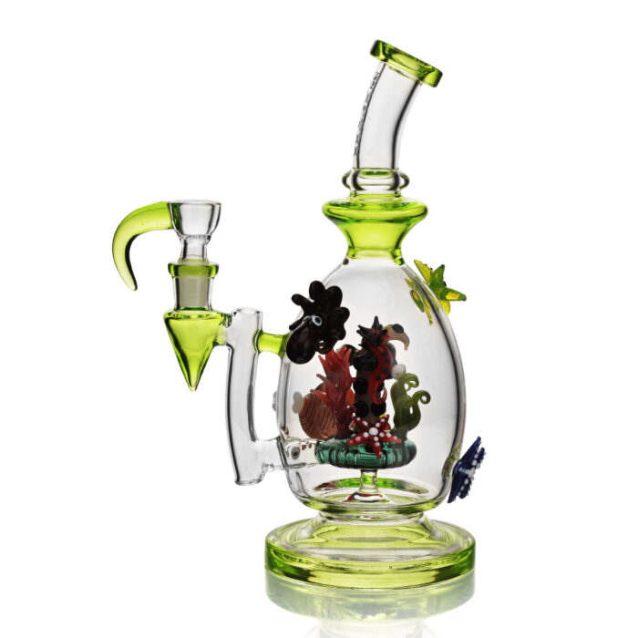 EG Glass EG 59 Sea Animal Egg Rig With Horn Bowl Light Green.jpg