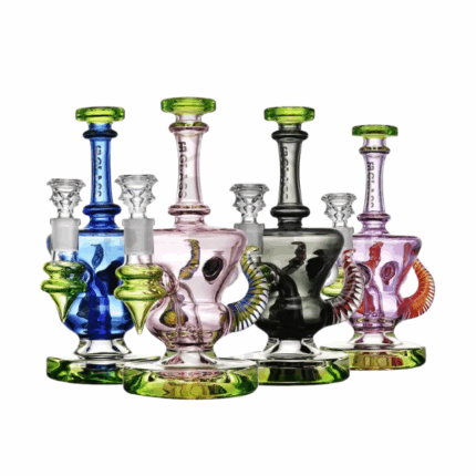 Eg Glass ES24758 Horned Heirloom Oil Rig 8 Inch.png